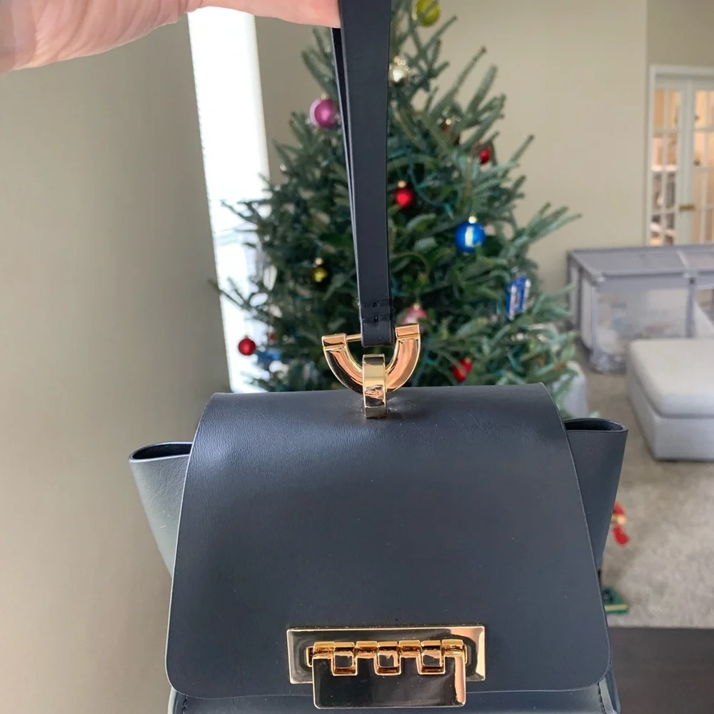 ZAC Zac Posen Black Wristlet with Gold Accent - Picture 5 of 5